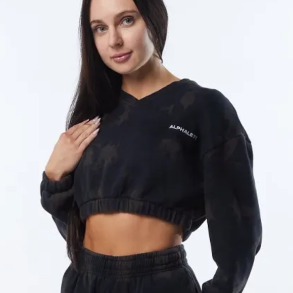 Tops - Alphalete HCTS Cropped Sweatshirt